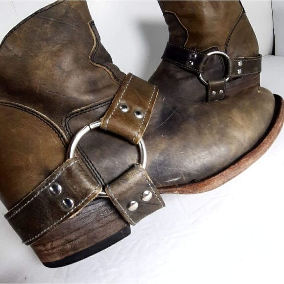 FREEBIRD BY STEVEN WOMEN'S SANTIAGO SIZE 6 Gray ANKLE DISTRESSED HARNESS  BOOTS - Picture 9 of 14